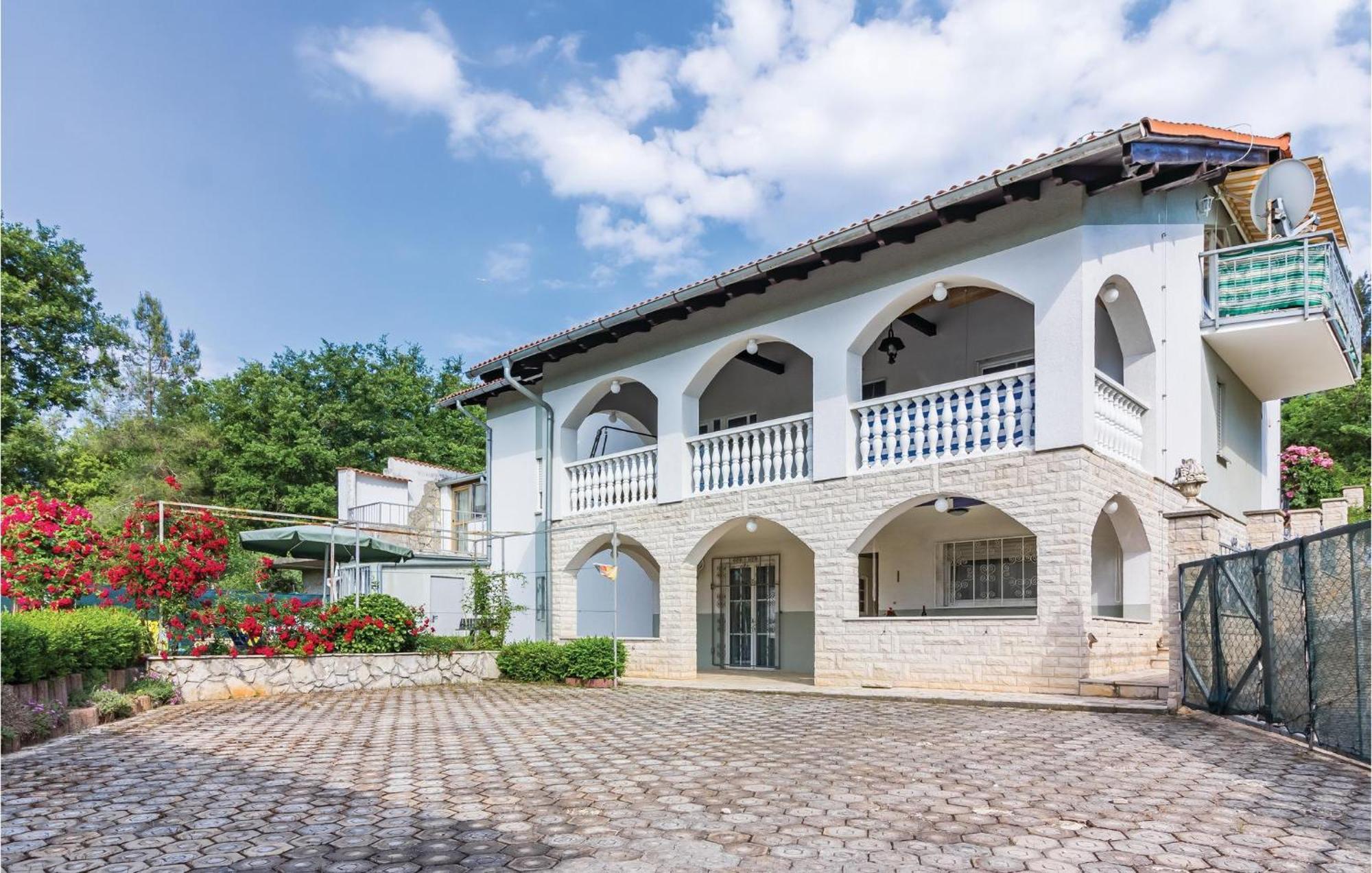 3 Bedroom Awesome Apartment In Pavicini Exterior foto
